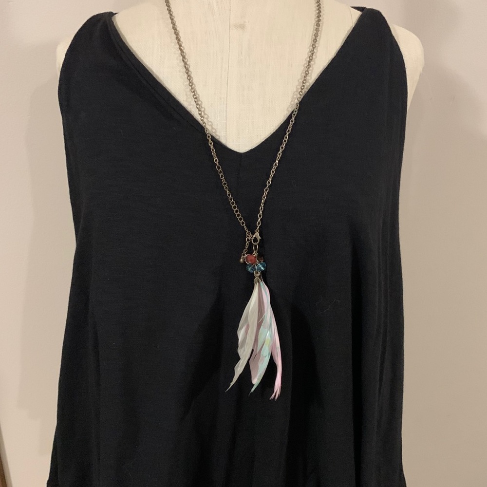 Sleeveless tank top